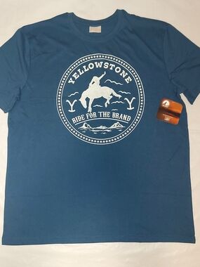 Yellowstone Men's Blue Half Sleeve Crewneck T-Shirt